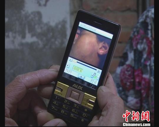 曝江蘇一女生因不會(huì)答題遭扇60耳光涉事教師停職